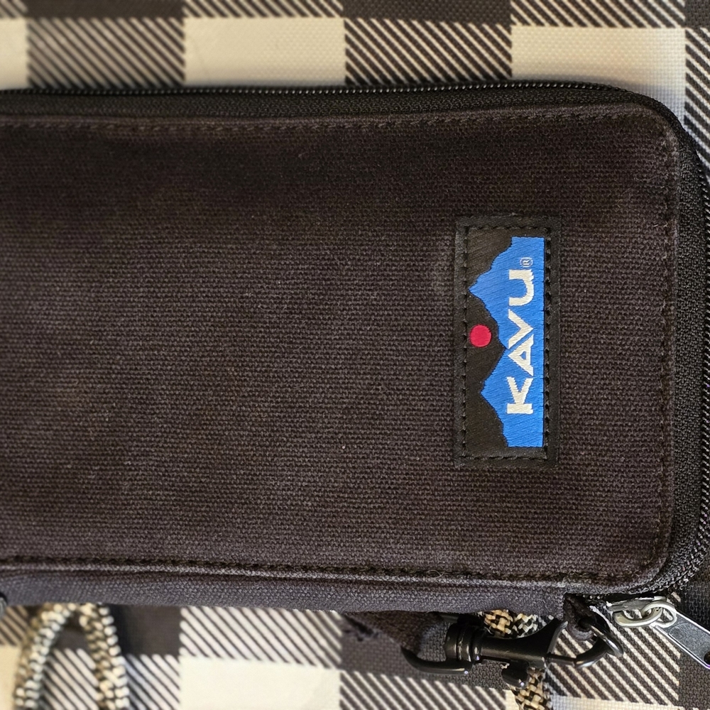 KAVU Black Wallet Durable Synthetic Material Zipper Closure